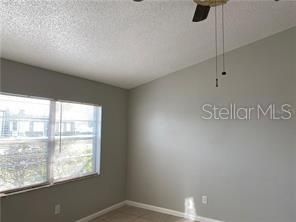 Recently Rented: $1,275 (2 beds, 1 baths, 850 Square Feet)