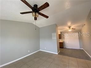 Recently Rented: $1,275 (2 beds, 1 baths, 850 Square Feet)