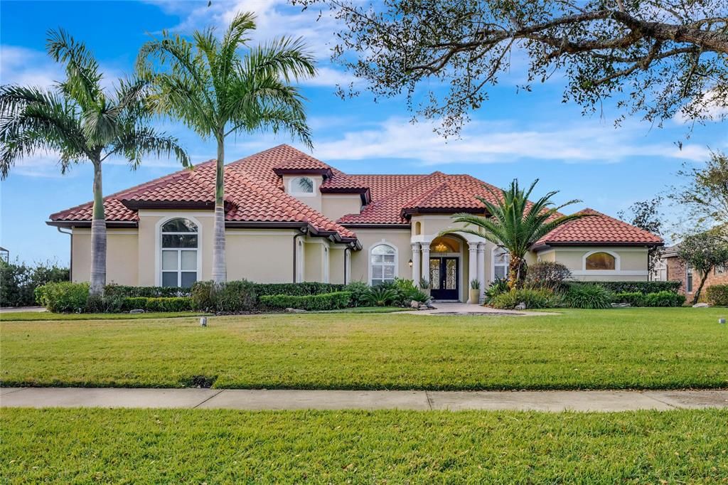 Recently Sold: $2,150,000 (5 beds, 4 baths, 4063 Square Feet)