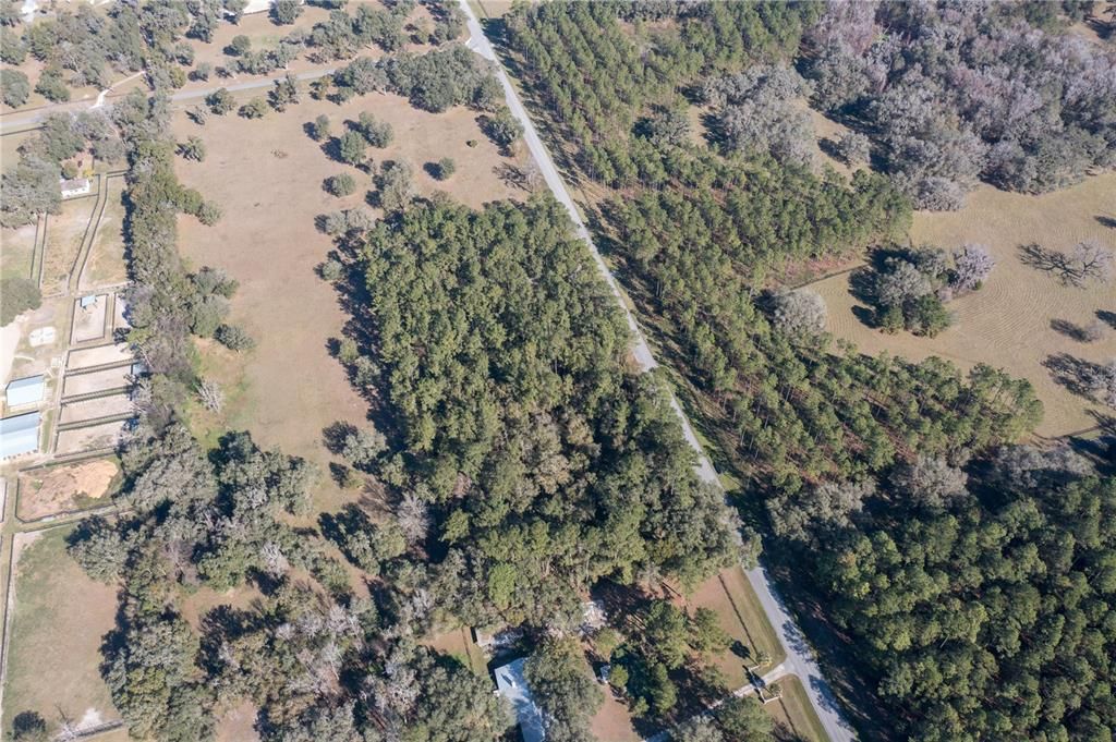 Vendido Recientemente: $60,000 (2.21 acres)