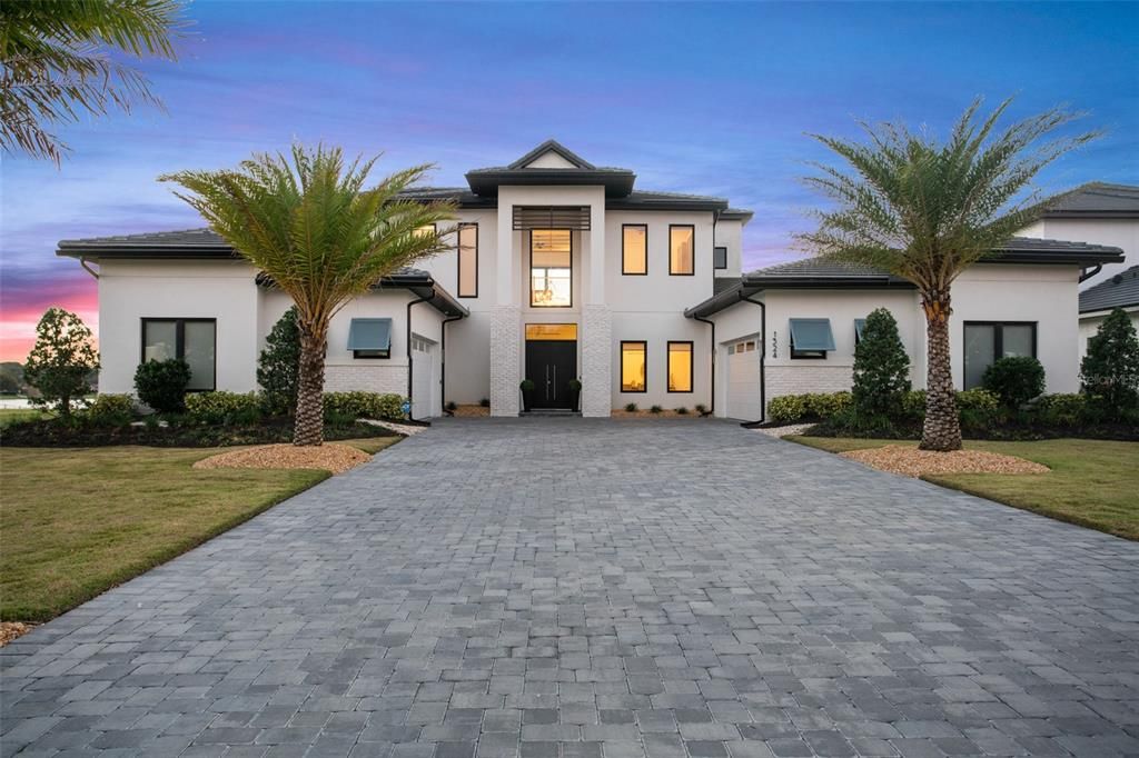 Recently Sold: $2,495,000 (5 beds, 5 baths, 5222 Square Feet)