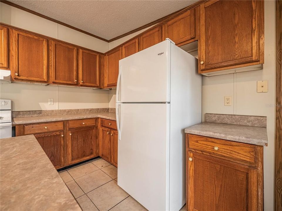 Recently Rented: $1,695 (3 beds, 2 baths, 1674 Square Feet)
