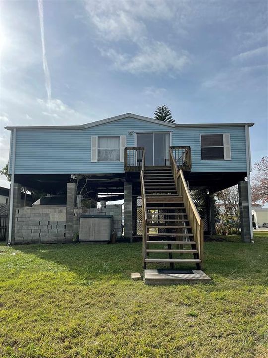Recently Sold: $274,900 (2 beds, 2 baths, 960 Square Feet)