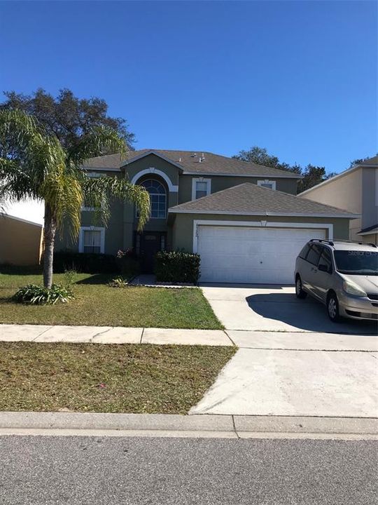Recently Sold: $335,000 (4 beds, 2 baths, 2156 Square Feet)
