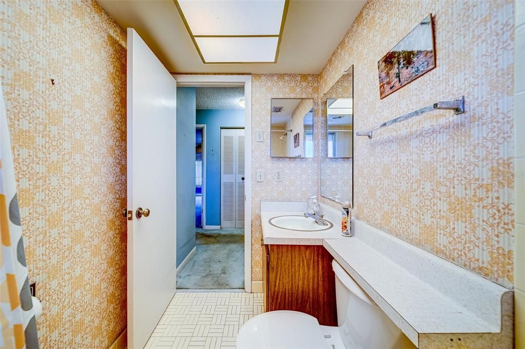 最近售出: $175,000 (2 贝兹, 2 浴室, 969 平方英尺)