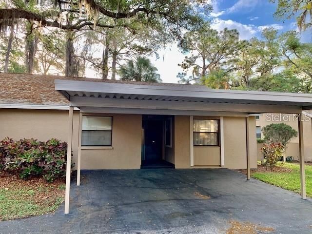 Recently Sold: $165,000 (2 beds, 2 baths, 1074 Square Feet)