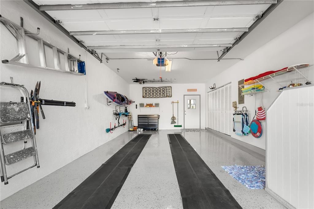 Oversized garage with Epoxy floors