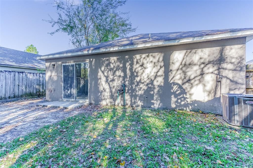 Recently Sold: $259,200 (3 beds, 2 baths, 1303 Square Feet)