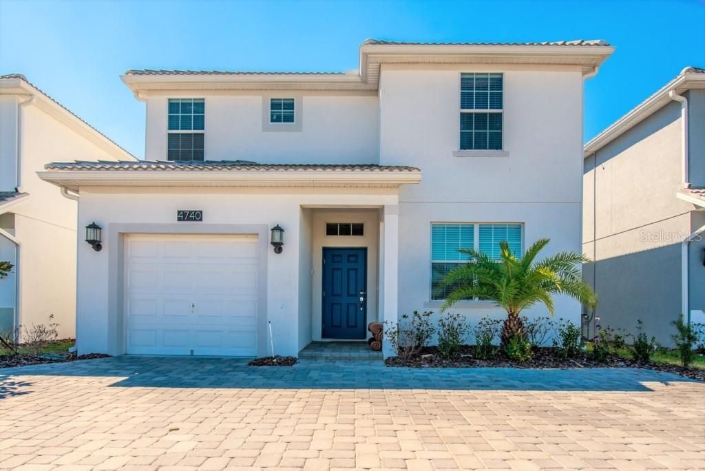 Recently Sold: $650,000 (5 beds, 5 baths, 3081 Square Feet)