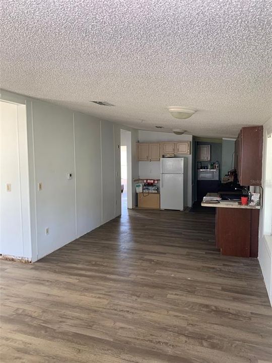 Recently Rented: $1,400 (2 beds, 2 baths, 1232 Square Feet)