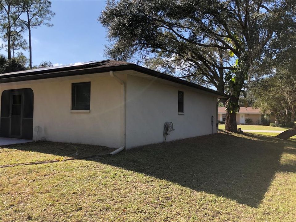 Recently Sold: $335,500 (3 beds, 2 baths, 1310 Square Feet)