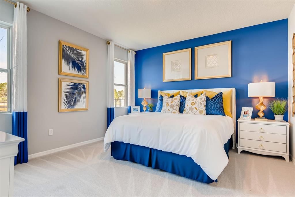 Recently Sold: $323,000 (2 beds, 2 baths, 1707 Square Feet)