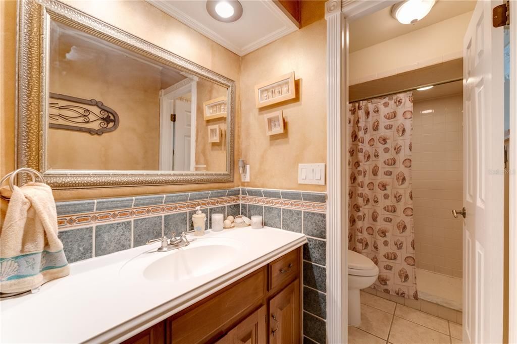 最近售出: $429,900 (3 贝兹, 2 浴室, 2020 平方英尺)
