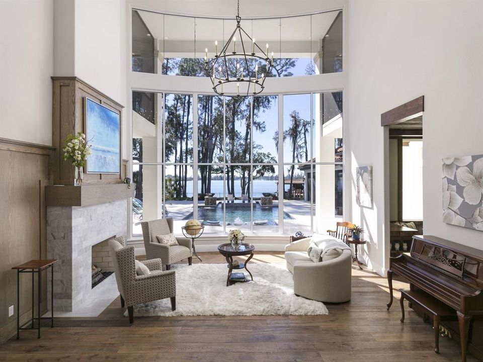 Recently Sold: $5,900,000 (5 beds, 5 baths, 7637 Square Feet)