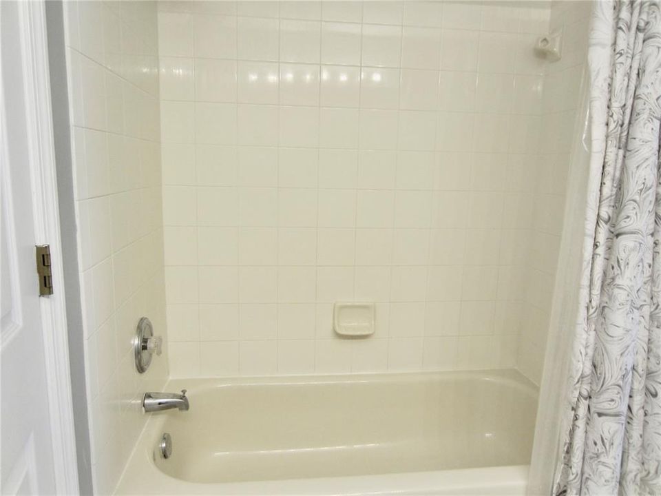 Недавно арендовано: $3,500 (5 спален, 3 ванн, 3256 Квадратных фут)