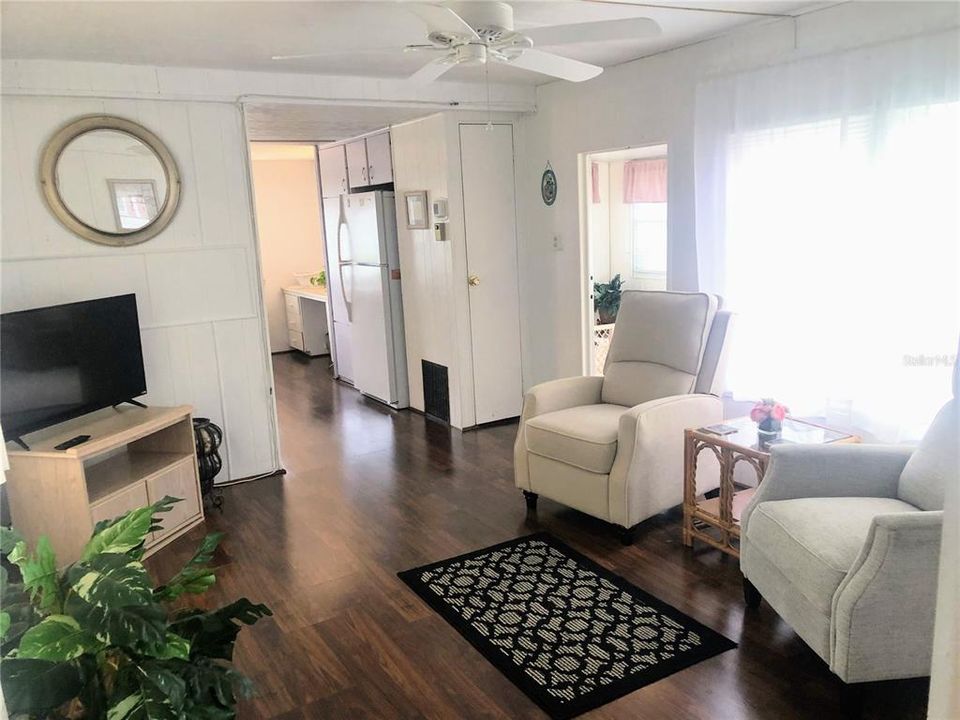 Recently Sold: $92,500 (2 beds, 1 baths, 672 Square Feet)