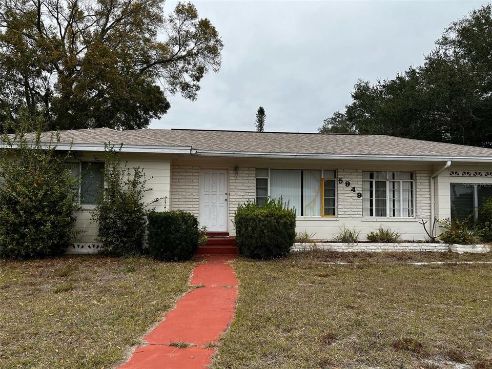 Recently Sold: $315,000 (2 beds, 1 baths, 1348 Square Feet)