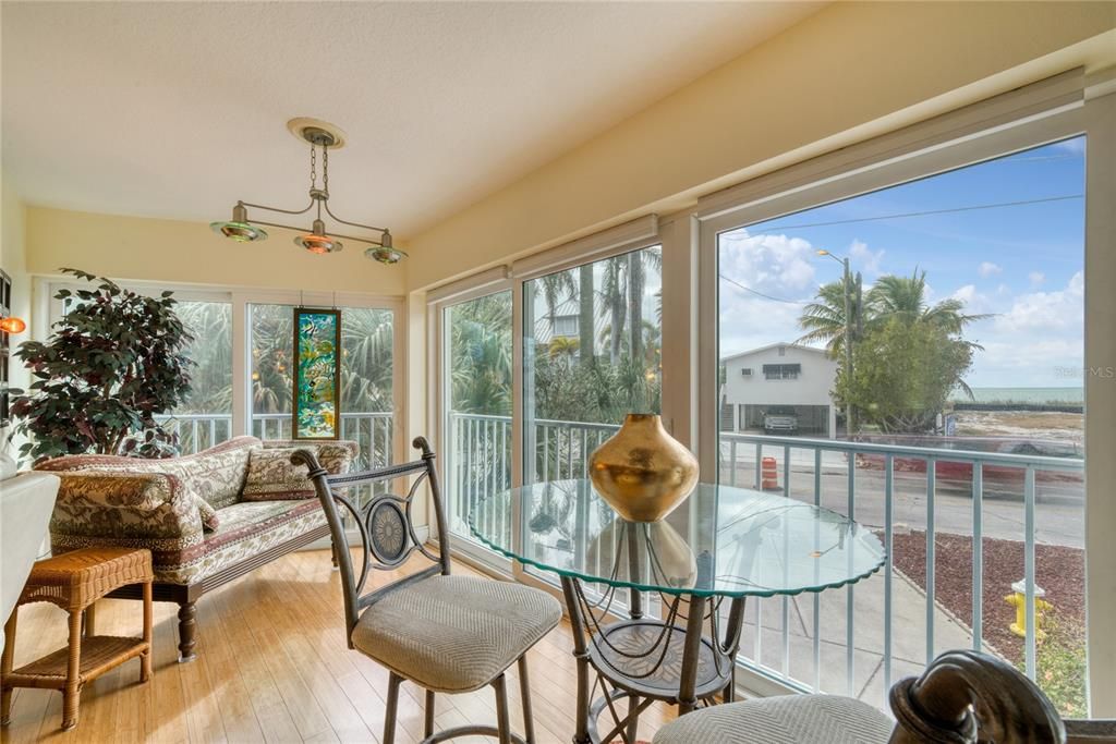 Recently Sold: $1,200,000 (3 beds, 3 baths, 1912 Square Feet)