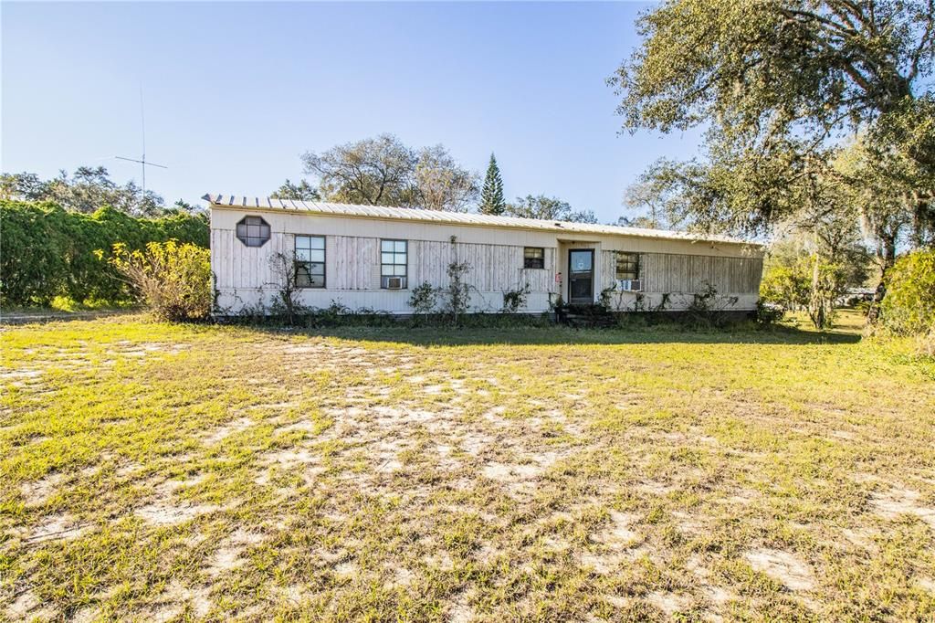 Recently Sold: $69,900 (2 beds, 2 baths, 924 Square Feet)