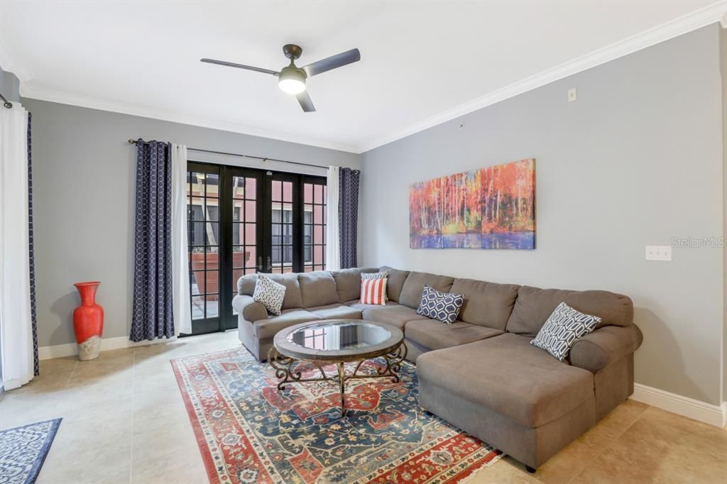 Recently Sold: $425,000 (2 beds, 2 baths, 1540 Square Feet)