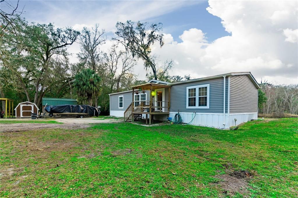 Recently Sold: $234,500 (3 beds, 2 baths, 1456 Square Feet)