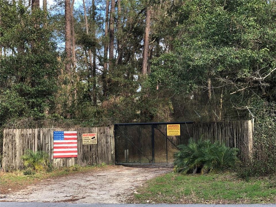 ENTRANCE TO GLENWOOD PRIVATE COMMUNITY RIVER PARK GATE FROM 107TH ST  & 186TH CIRCLE