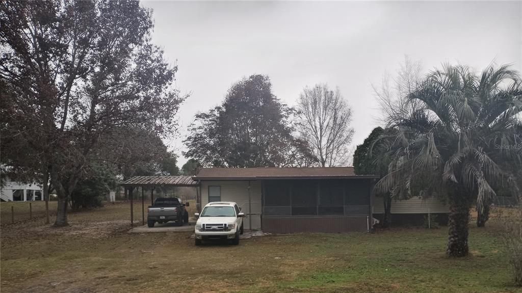 Recently Sold: $178,500 (3 beds, 2 baths, 1494 Square Feet)