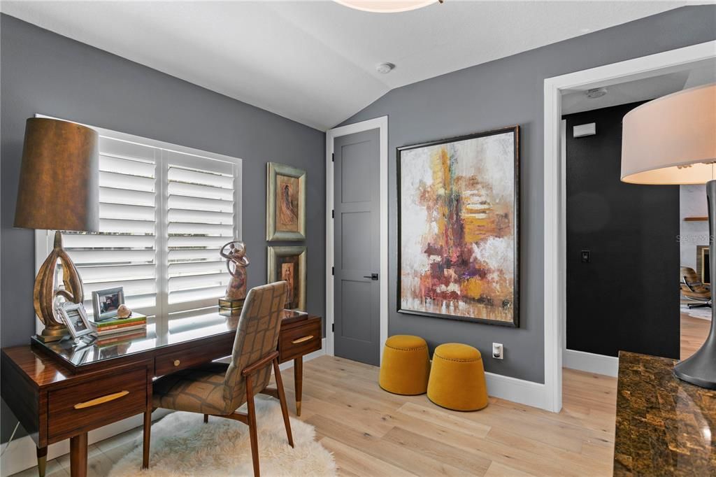 Recently Sold: $1,835,000 (3 beds, 3 baths, 2341 Square Feet)