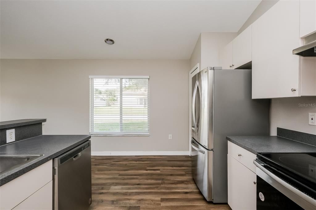 Recently Rented: $2,025 (3 beds, 2 baths, 1809 Square Feet)