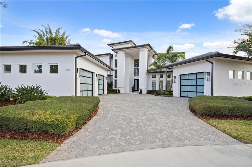 Recently Sold: $5,500,000 (4 beds, 4 baths, 7875 Square Feet)