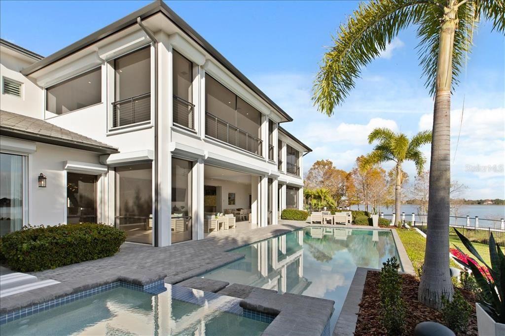 Recently Sold: $5,500,000 (4 beds, 4 baths, 7875 Square Feet)