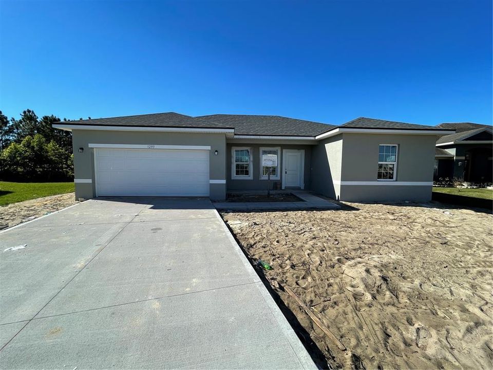 Recently Sold: $310,000 (4 beds, 2 baths, 1580 Square Feet)