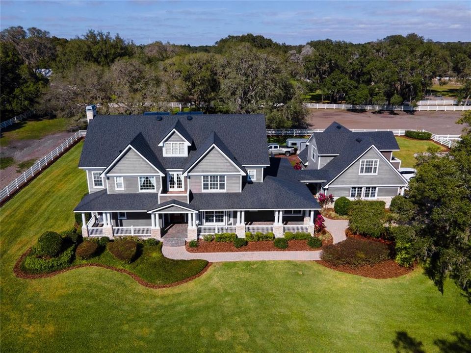 Aerial 209 Kentucky Blue Cir - Front of house