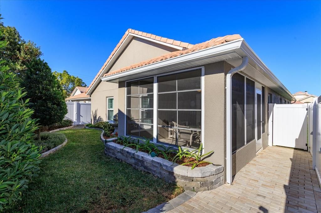 Recently Sold: $400,000 (3 beds, 2 baths, 1630 Square Feet)