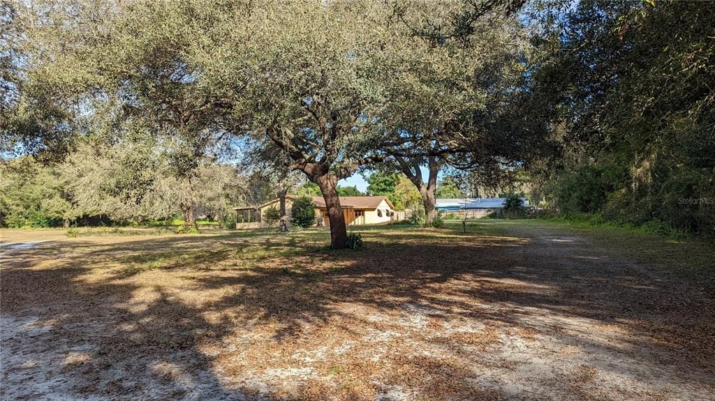 Recently Sold: $350,000 (3 beds, 2 baths, 1682 Square Feet)