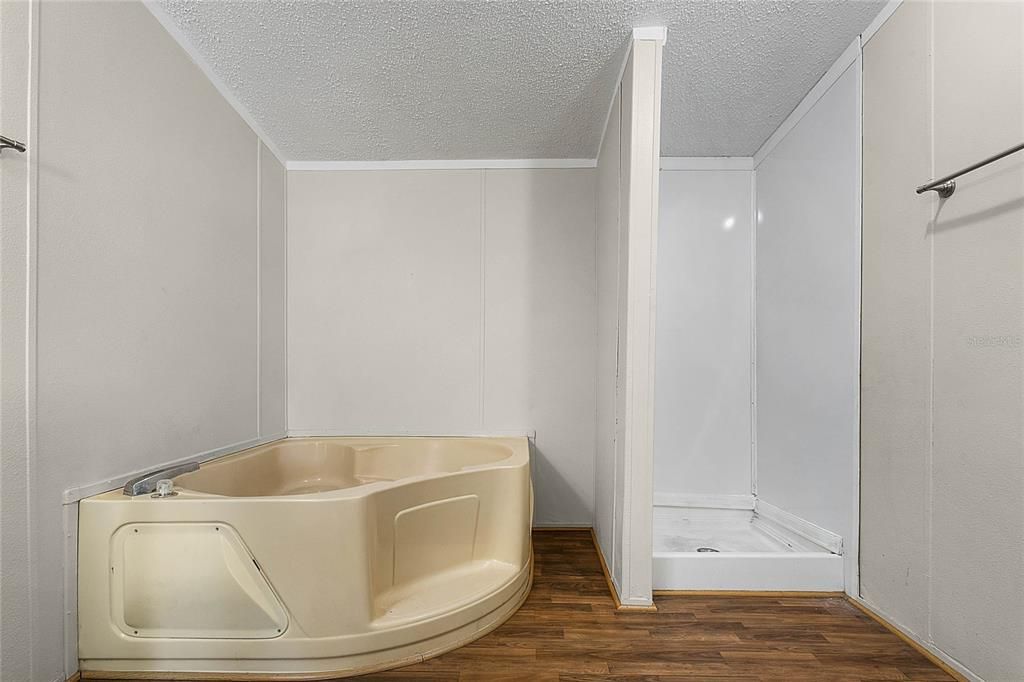 Недавно продано: $155,000 (3 спален, 2 ванн, 1144 Квадратных фут)