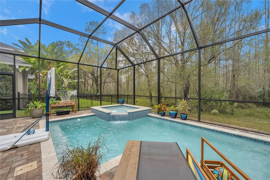 Recently Sold: $680,000 (4 beds, 3 baths, 3042 Square Feet)