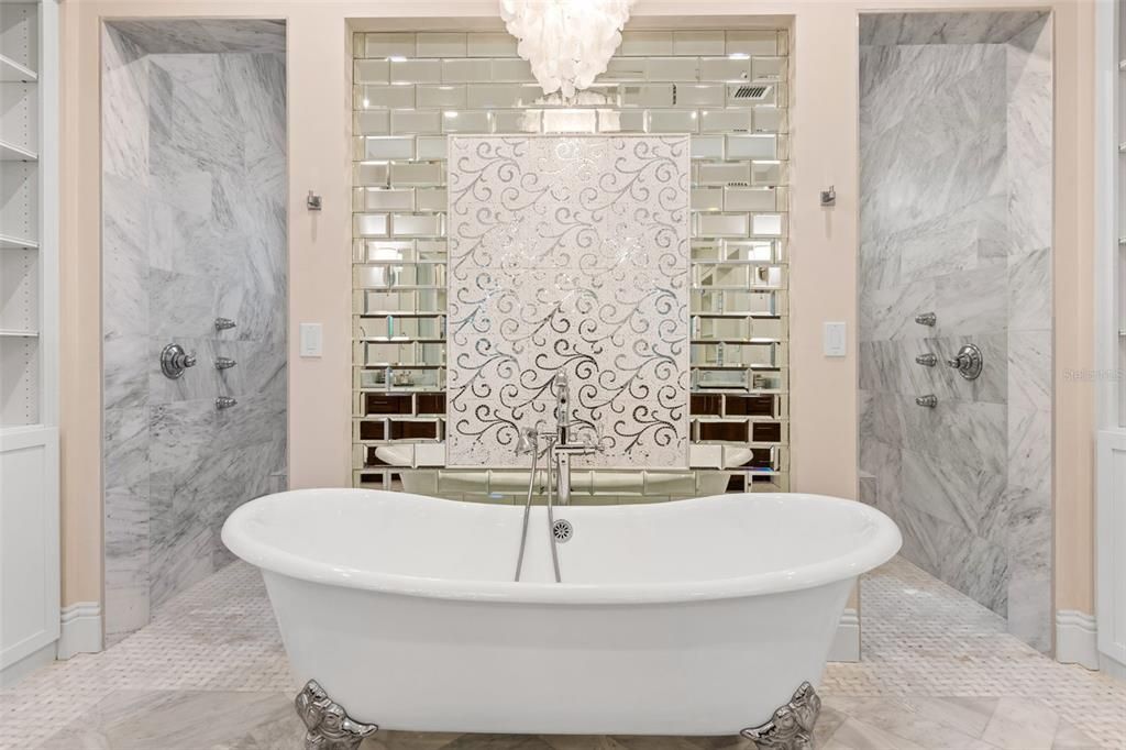 Недавно продано: $3,250,000 (4 спален, 5 ванн, 5375 Квадратных фут)