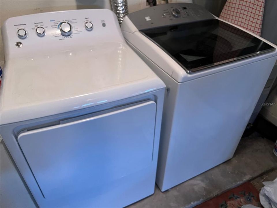WASHER/DRYER CONVEYS WITH HOME