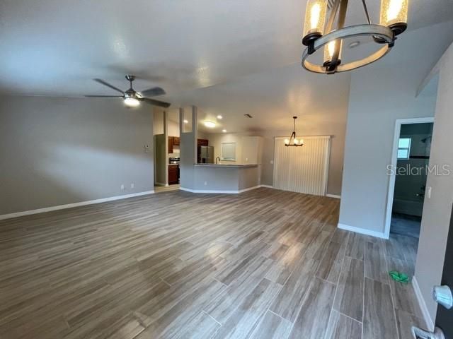 Recently Sold: $339,900 (3 beds, 2 baths, 1372 Square Feet)