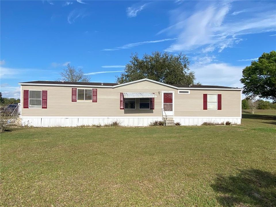 Recently Sold: $185,000 (4 beds, 2 baths, 1647 Square Feet)