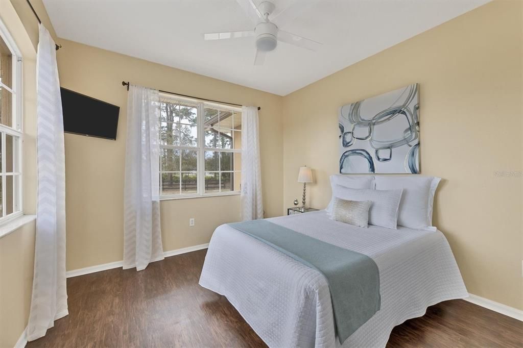 Recently Sold: $850,000 (3 beds, 2 baths, 2011 Square Feet)