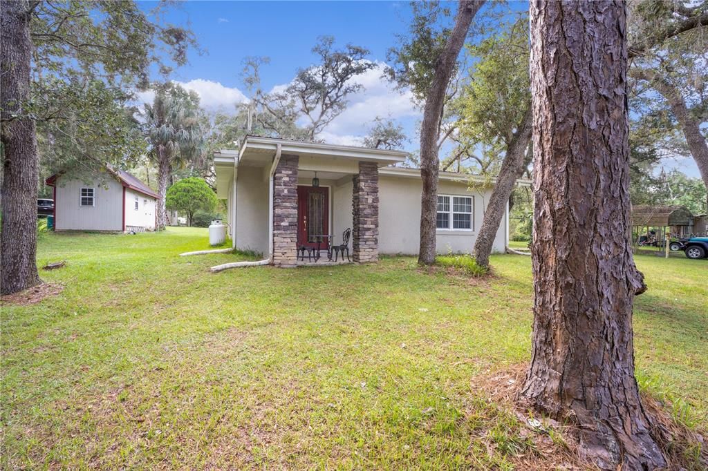 Recently Sold: $175,000 (2 beds, 1 baths, 1248 Square Feet)