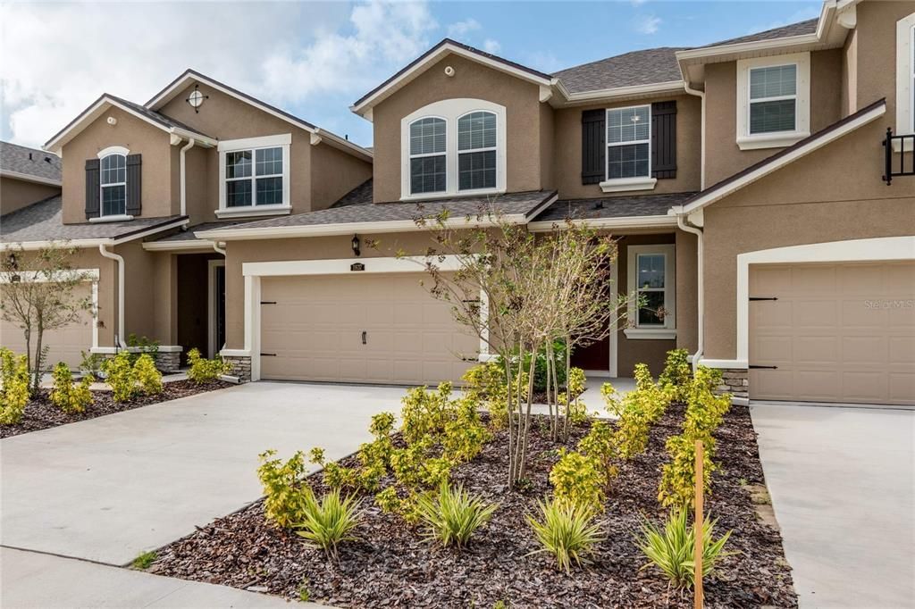 Recently Sold: $475,000 (3 beds, 2 baths, 1784 Square Feet)
