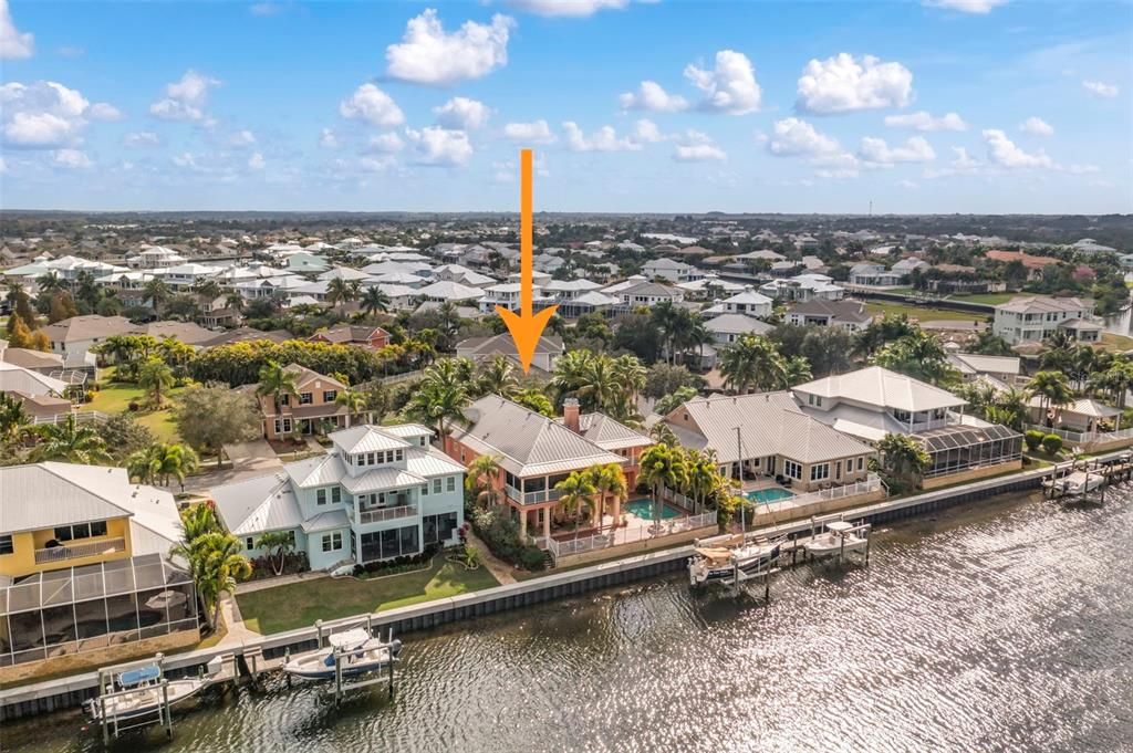 Recently Sold: $1,550,000 (5 beds, 4 baths, 4438 Square Feet)