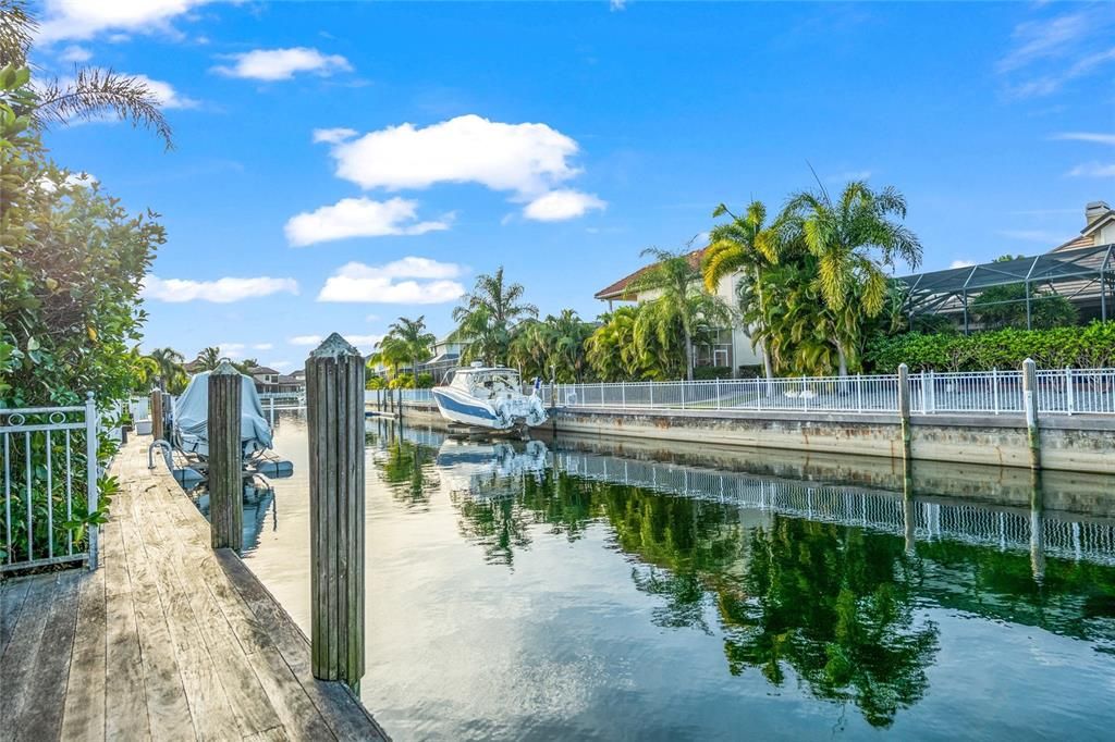 Recently Sold: $1,999,999 (3 beds, 3 baths, 2850 Square Feet)