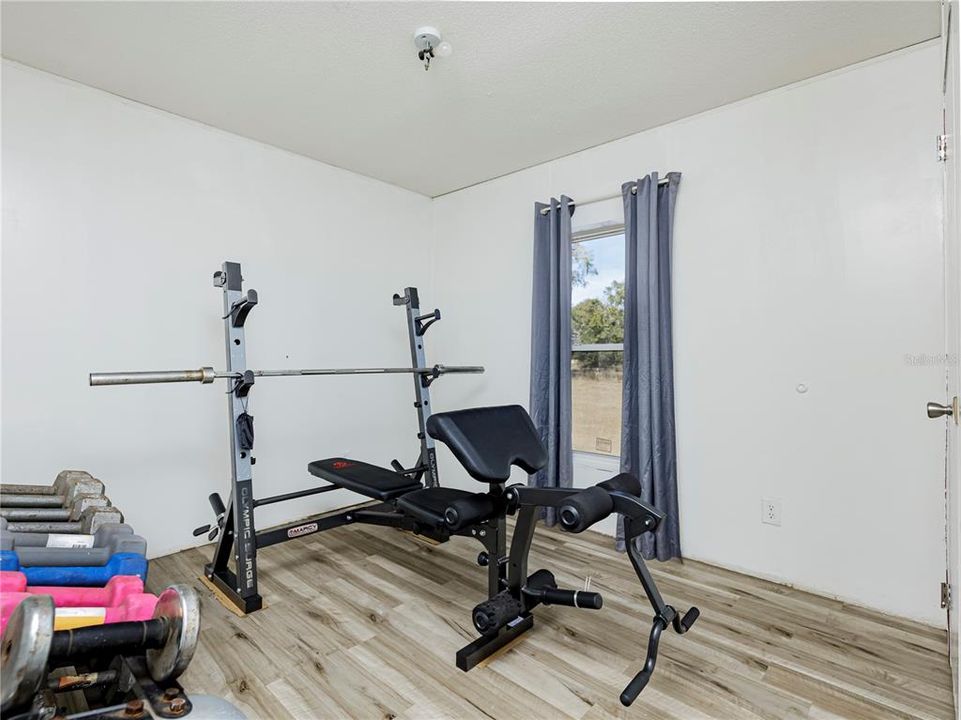 Recently Sold: $349,000 (2 beds, 2 baths, 728 Square Feet)