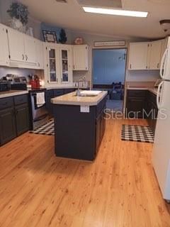 Recently Sold: $195,000 (3 beds, 2 baths, 1782 Square Feet)