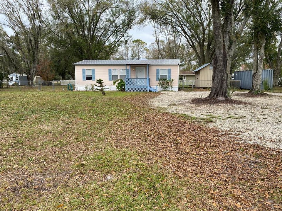 Recently Sold: $170,000 (3 beds, 2 baths, 960 Square Feet)