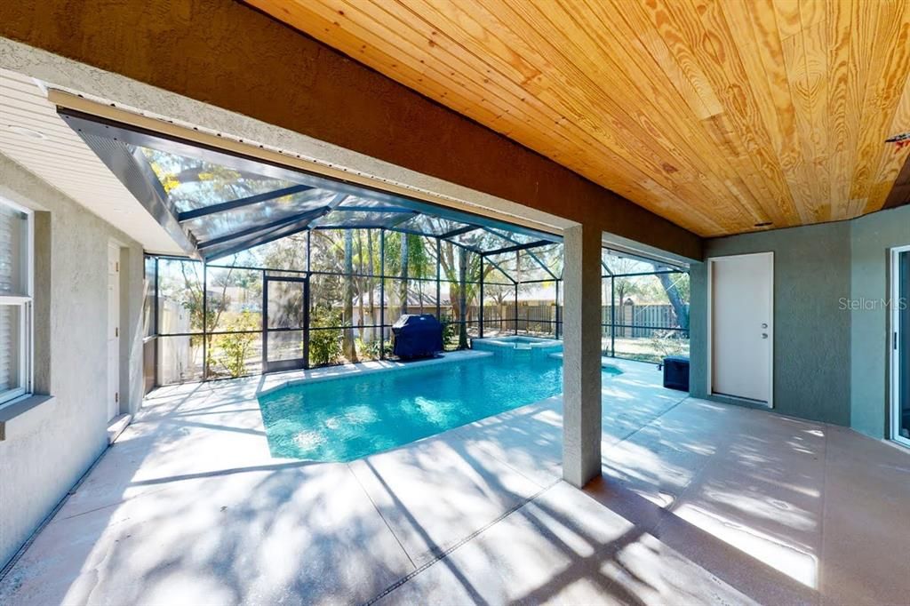 Pool & Outside Living Area